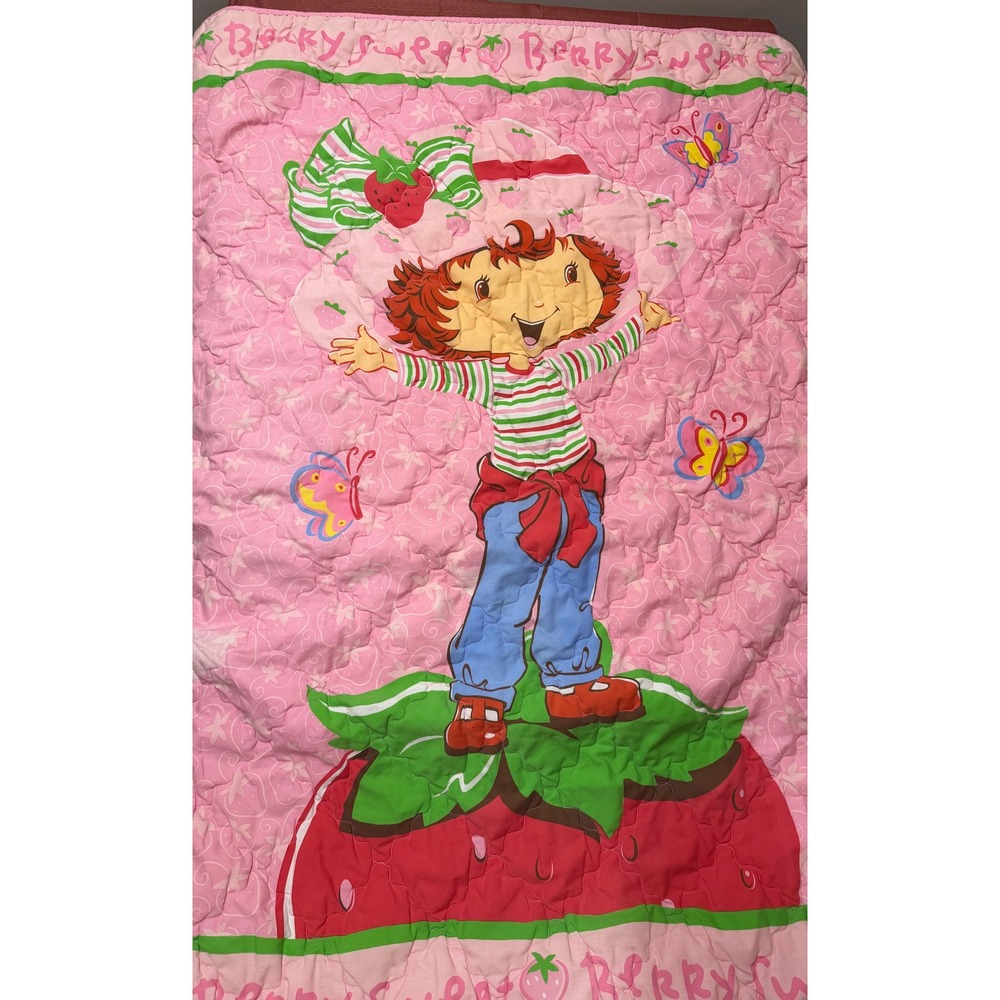 VTG Y2k Strawberry Shortcake Quilt Bedspread and Sheet Set Pink Berry Cool 2000s
